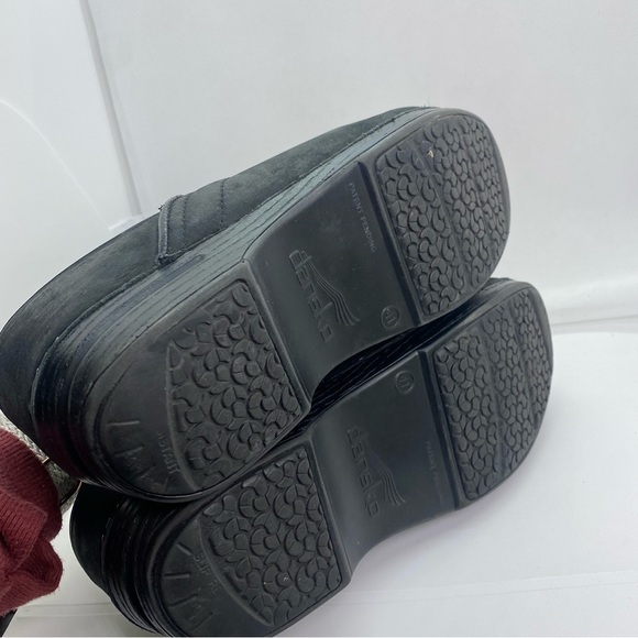 Dansko Black Matte Nursing Clogs - Picture 6 of 6